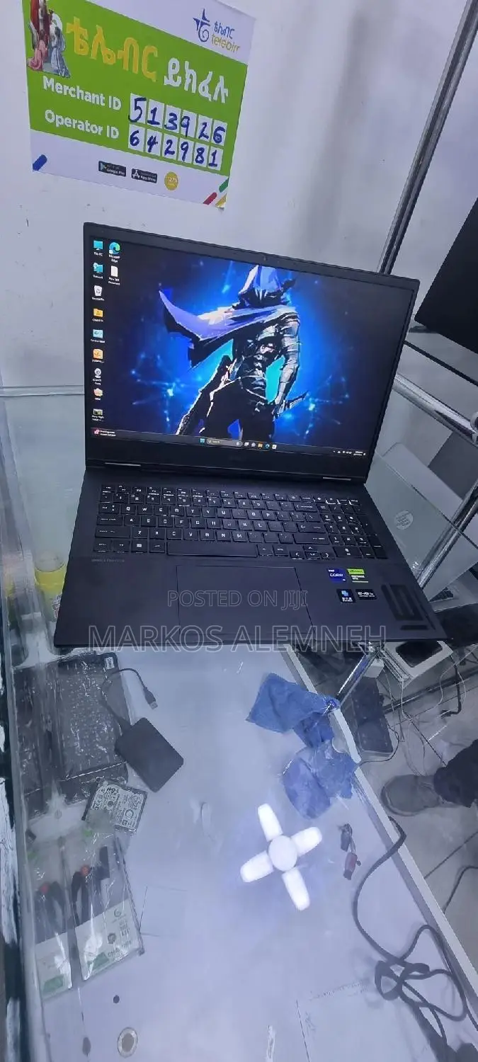 New Laptop HP Omen X 17t 18GB Intel Core I9 SSD 1.5T