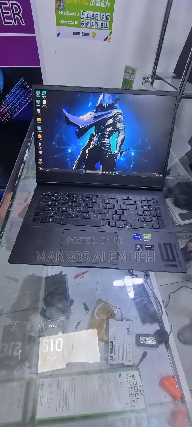 New Laptop HP Omen X 17t 18GB Intel Core I9 SSD 1.5T