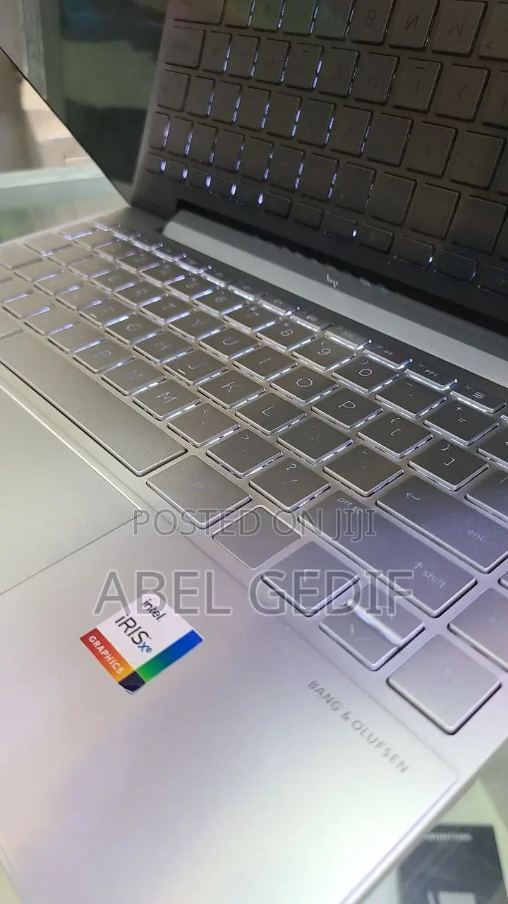 New Laptop HP Envy 13 16GB Intel Core I5 SSD 512GB