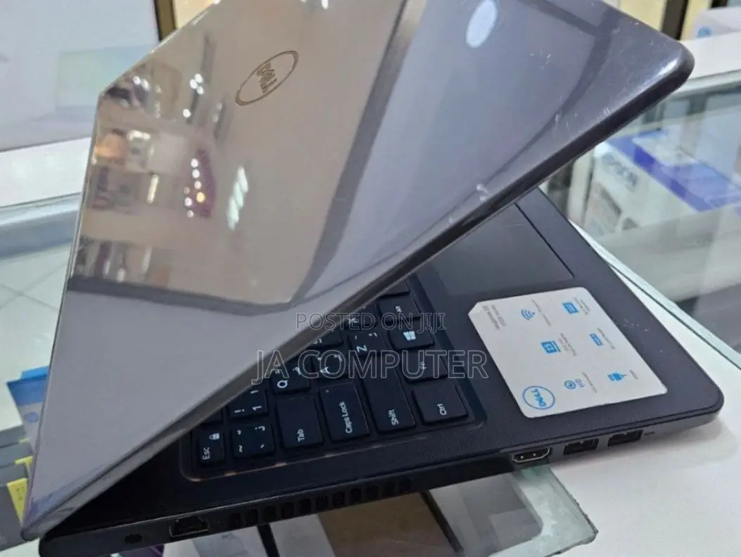Laptop Dell Inspiron 15 4GB Intel Core I3 HDD 500GB