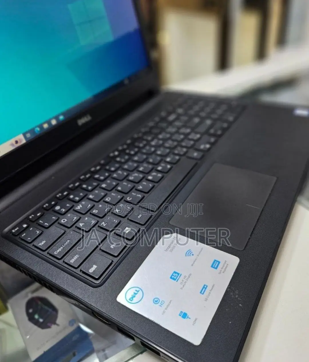 Laptop Dell Inspiron 15 4GB Intel Core I3 HDD 500GB