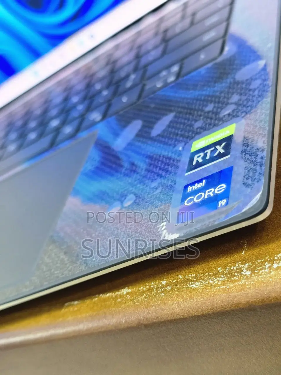 New Laptop Dell XPS 15 32GB Intel Core I9 SSD 2T