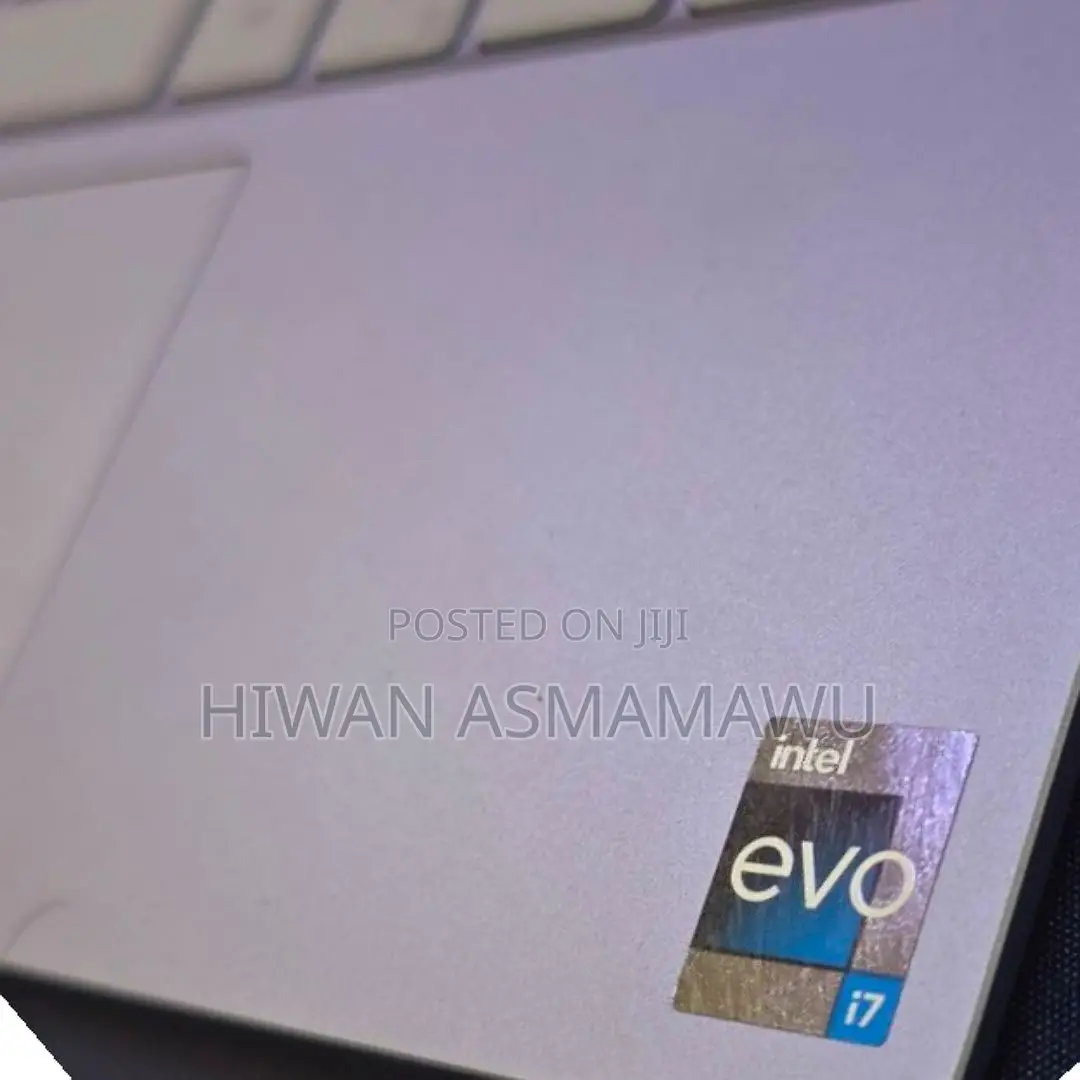 New Laptop Dell XPS 13 16GB Intel Core I7 SSD 512GB