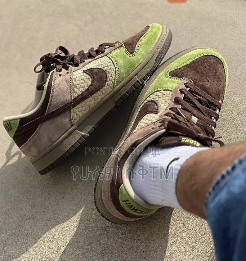 Original Nike Dunk Low ‘Aloha’ Shoes