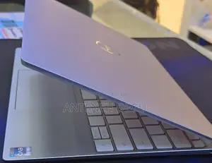 New Laptop Dell XPS 13 16GB Intel Core I7 SSD 512GB