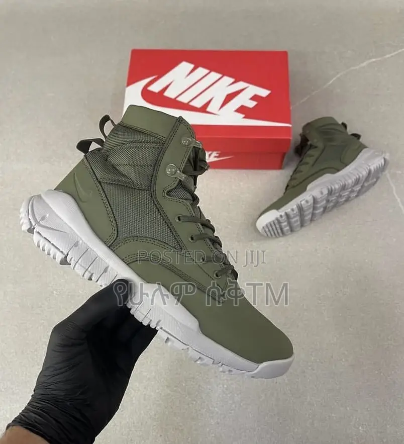 Original Nike SFB 6 NSW Leather Shoes