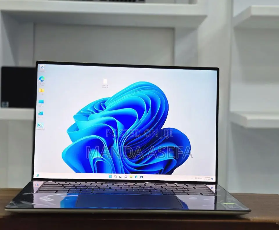 New Laptop Dell XPS 15 9510 32GB Intel Core I9 SSD 2T