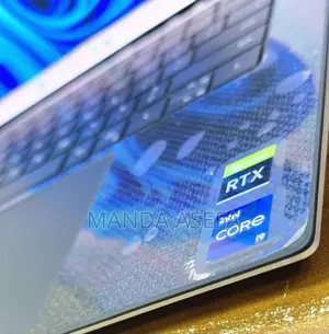 New Laptop Dell XPS 15 9510 32GB Intel Core I9 SSD 2T