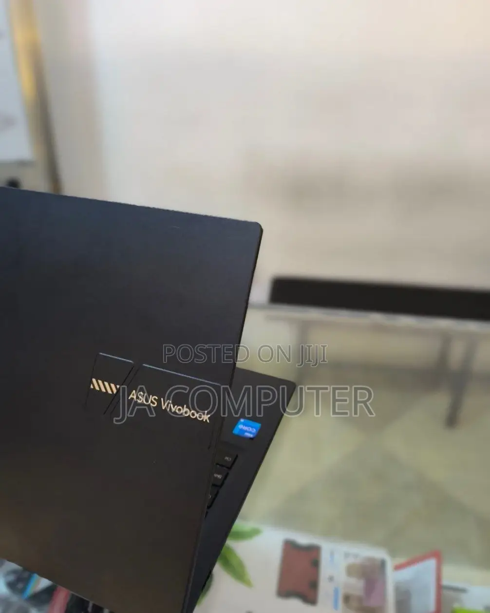 New Laptop Asus VivoBook 15 X505BA 8GB Intel Core I5 SSD 512GB