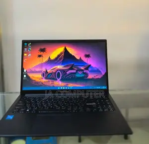 New Laptop Asus VivoBook 15 X505BA 8GB Intel Core I5 SSD 512GB