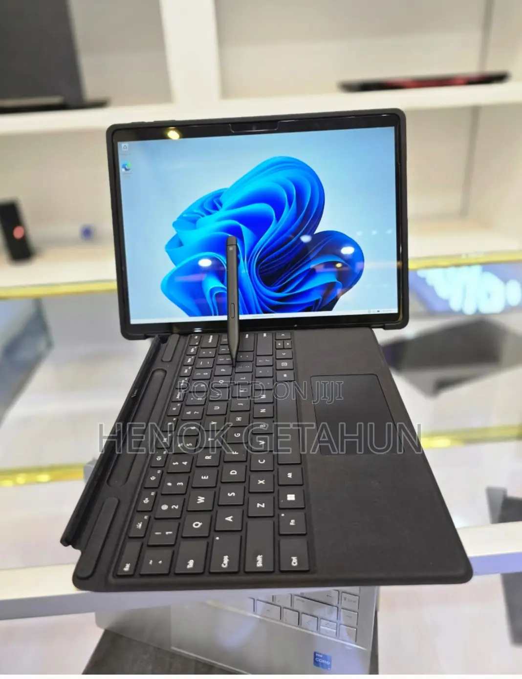 New Laptop Microsoft Surface Pro 9 16GB Intel Core I7 SSD 512GB