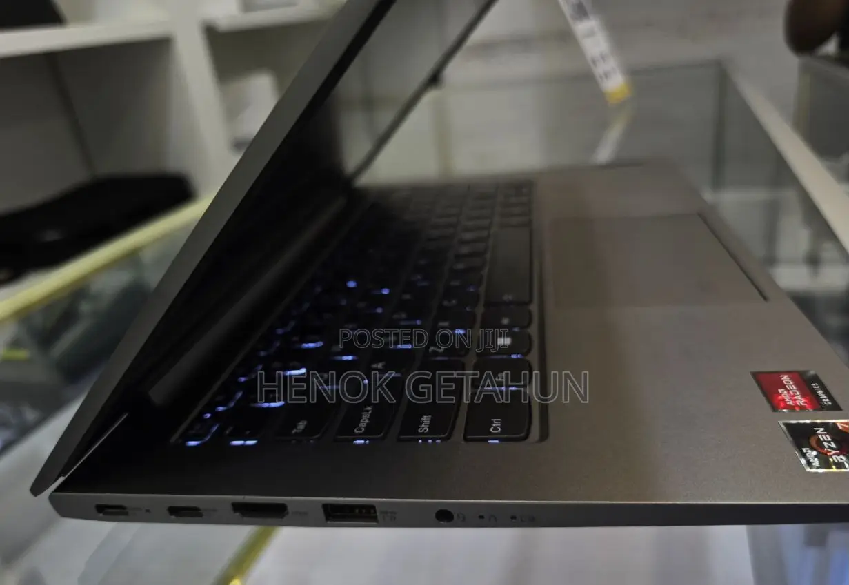 New Laptop Lenovo Thinkbook 14 16GB AMD Ryzen 7 SSD 512GB