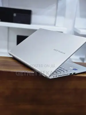 Photo - New Laptop Asus VivoBook 15 X505BA 16GB Intel Core I7 SSD 512GB