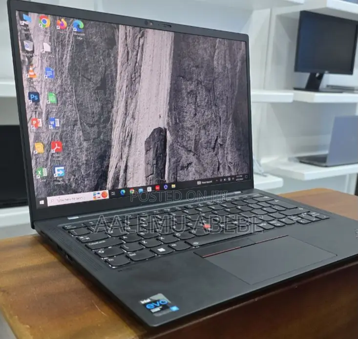 New Laptop Lenovo ThinkPad X1 Carbon 16GB Intel Core I7 SSD 1T