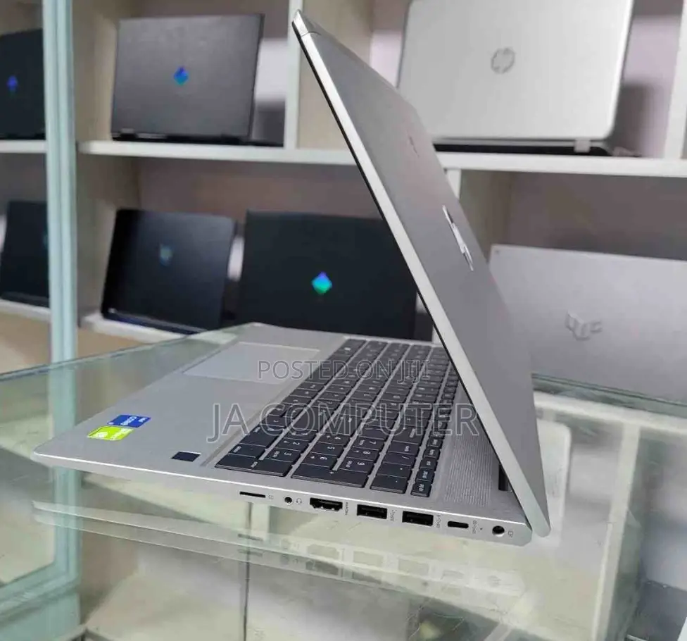 New Laptop HP ProBook 440 16GB Intel Core I5 SSD 512GB