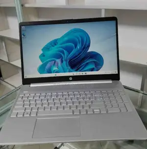 New Laptop HP Stream Notebook 8GB AMD Ryzen 3 SSD 256GB