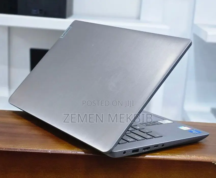 New Laptop Lenovo 16GB Intel Core I5 SSD 512GB