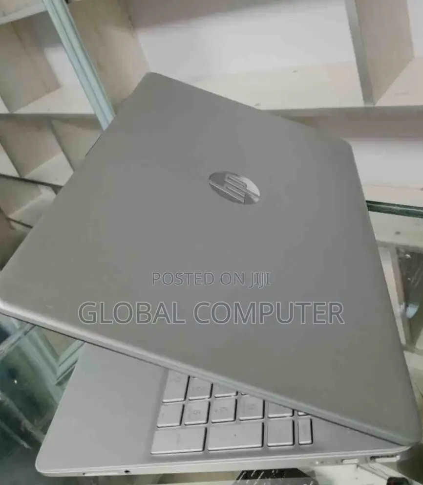 New Laptop HP Stream Notebook 8GB AMD Ryzen 5 SSD 256GB