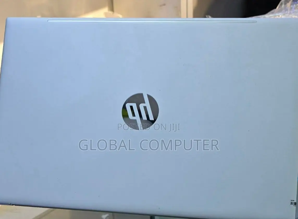 New Laptop HP 14-Dq2031tg 8GB Intel Core I5 SSD 512GB