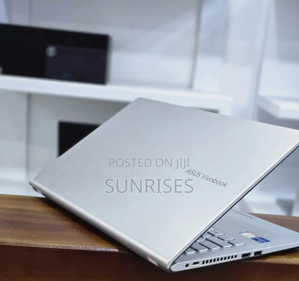 New Laptop Asus VivoBook 15 X505BA 16GB Intel Core I7 SSD 512GB