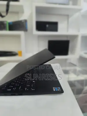 Photo - New Laptop Lenovo ThinkPad X1 Carbon 16GB Intel Core I7 SSD 1T