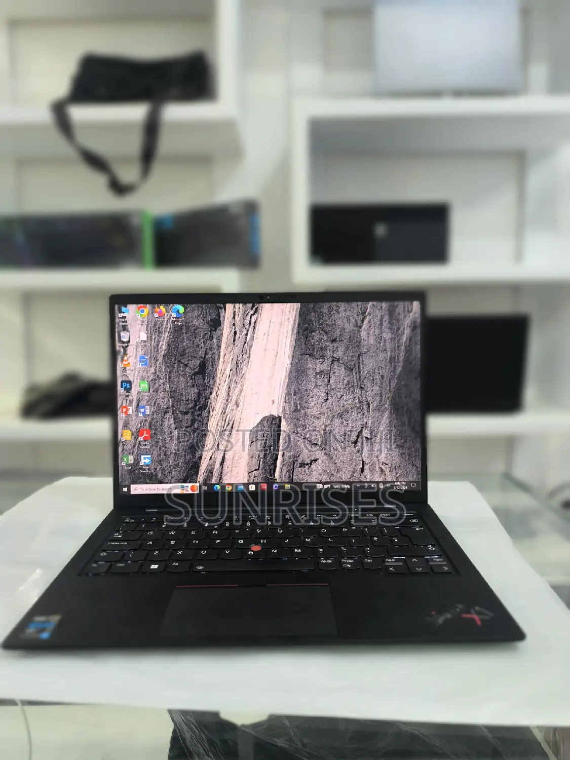 New Laptop Lenovo ThinkPad X1 Carbon 16GB Intel Core I7 SSD 1T
