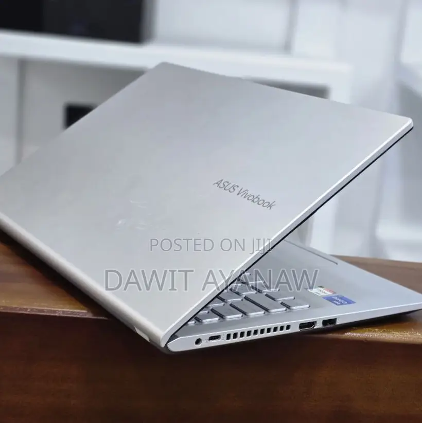 New Laptop Asus VivoBook 15 X505BA 16GB Intel Core I7 SSD 512GB