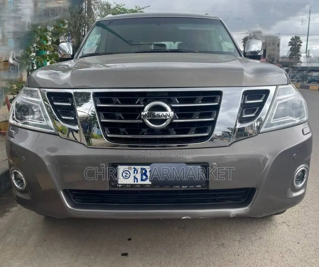 Nissan Patrol 2017 Gold