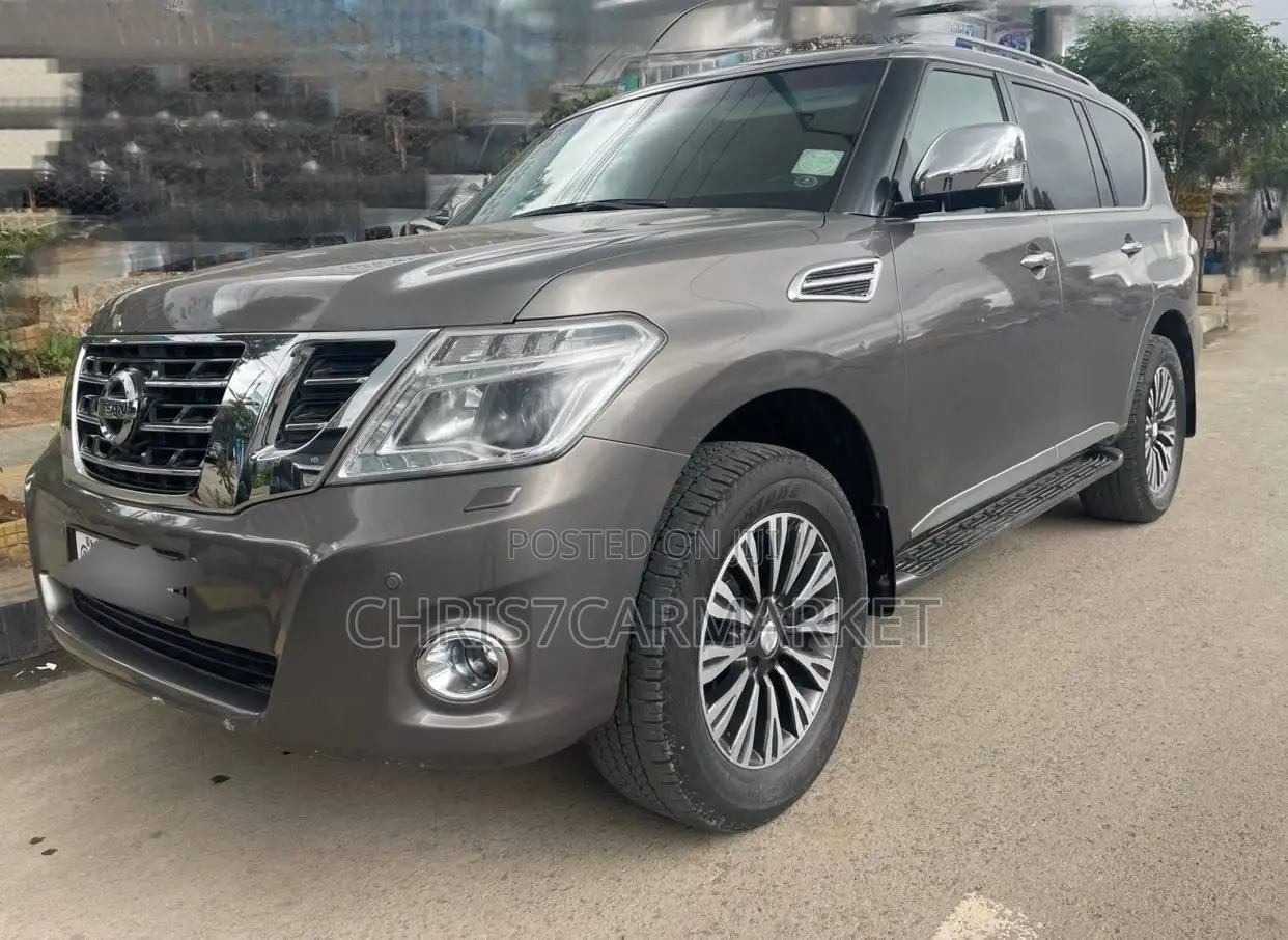 Nissan Patrol 2017 Gold