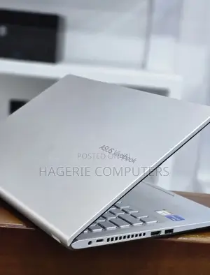 New Laptop Asus VivoBook 15 X505BA 16GB Intel Core I7 SSD 512GB