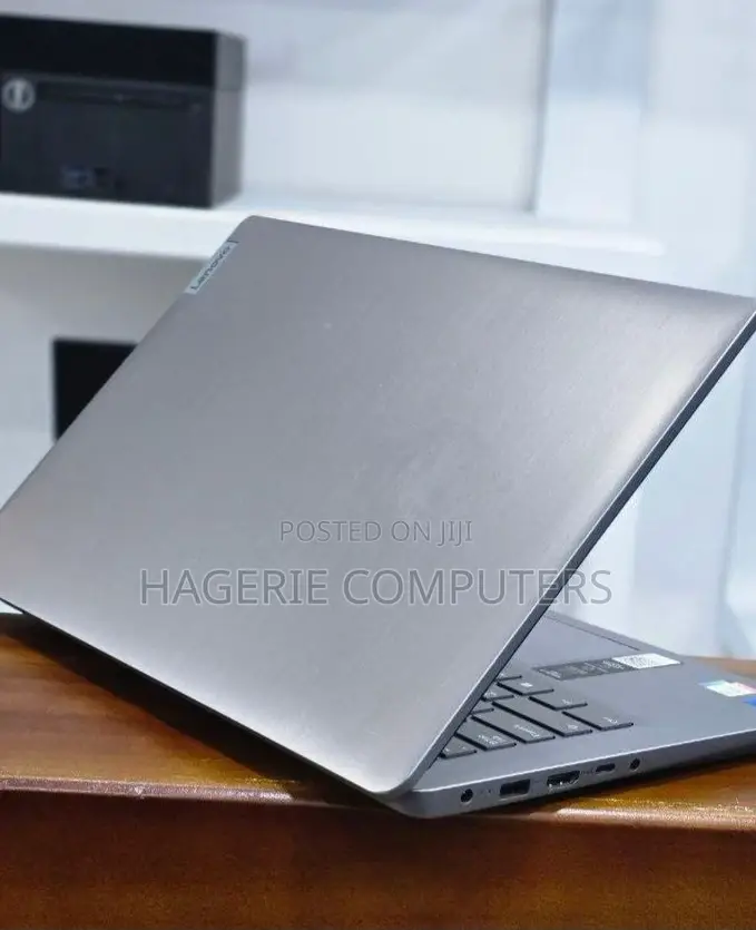 New Laptop Lenovo IdeaPad Z580 8GB Intel Core I5 SSD 512GB