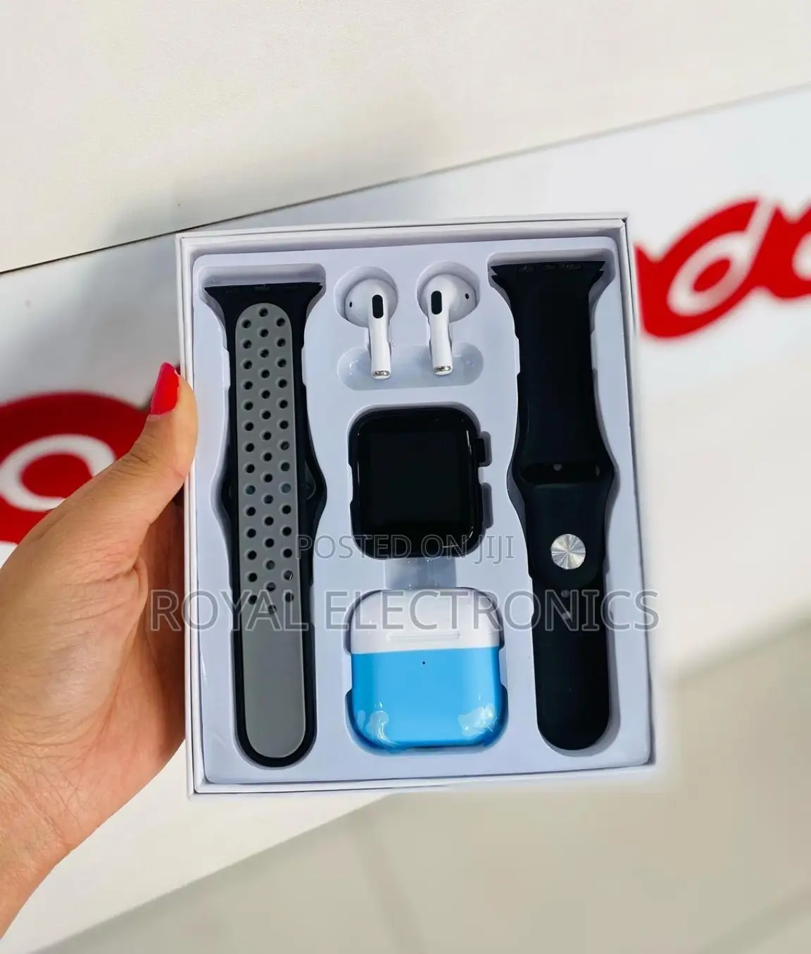 Smart Watch + Bluetooth Earphone 2 Straps(Special Edition)