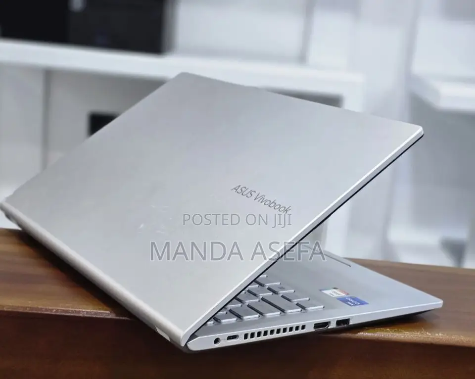 New Laptop Asus VivoBook 15 X505BA 16GB Intel Core I7 SSD 512GB