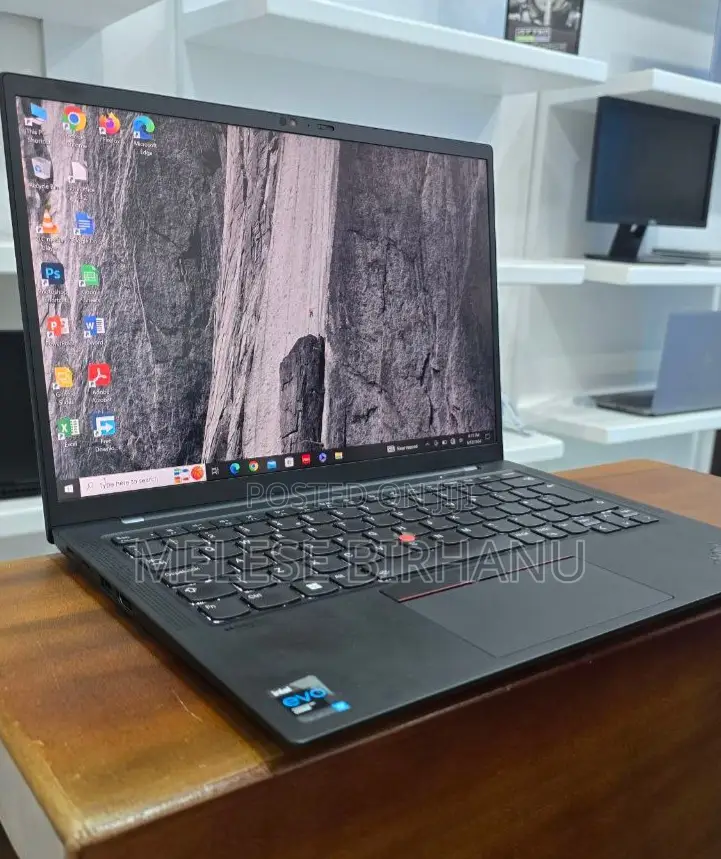 New Laptop Lenovo ThinkPad X1 Carbon 16GB Intel Core I7 SSD 1T