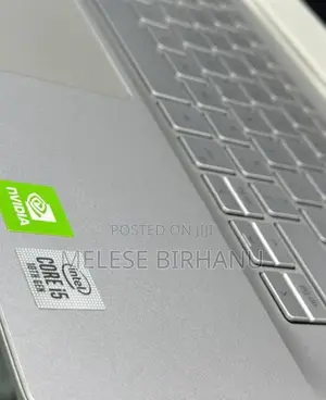 New Laptop Dell Inspiron 11 3169 8GB Intel Core I5 SSD 512GB