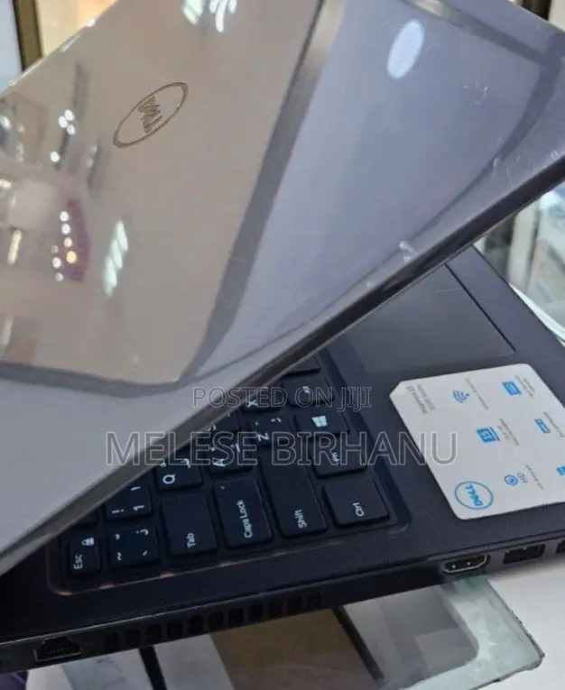 New Laptop Dell Inspiron 15 4GB Intel Core I3 HDD 500GB