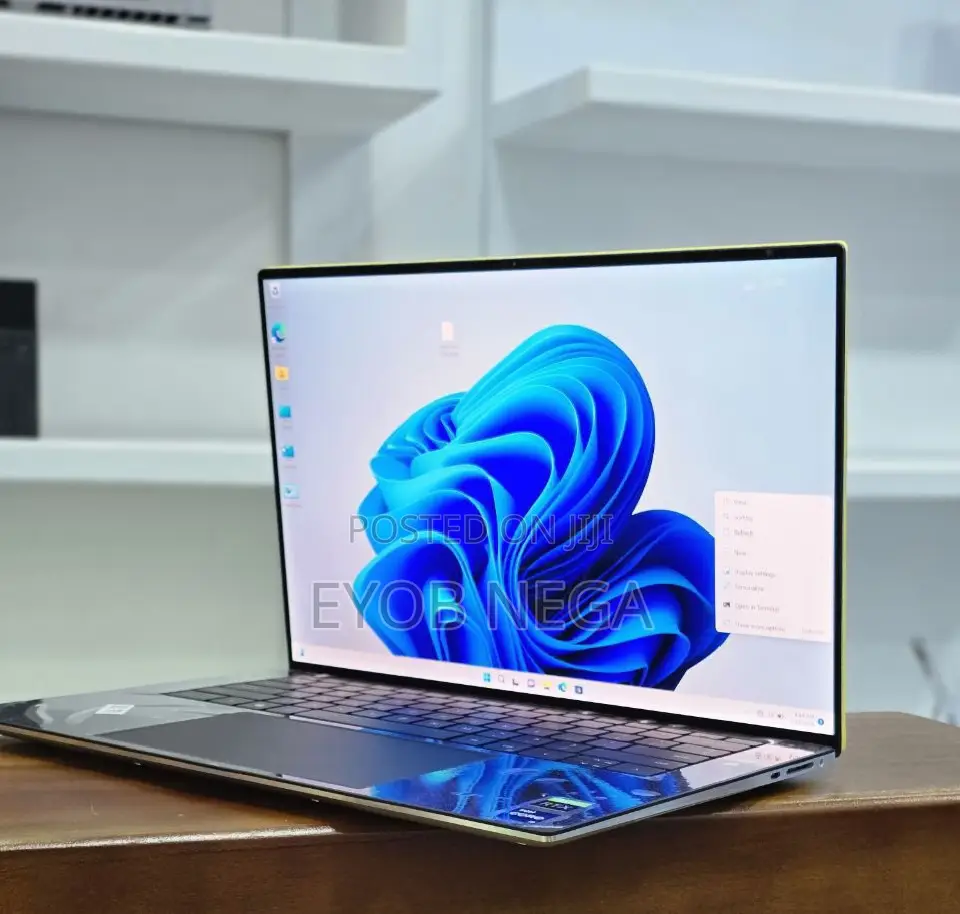 New Laptop Dell XPS 15 32GB Intel Core I9 SSD 2T