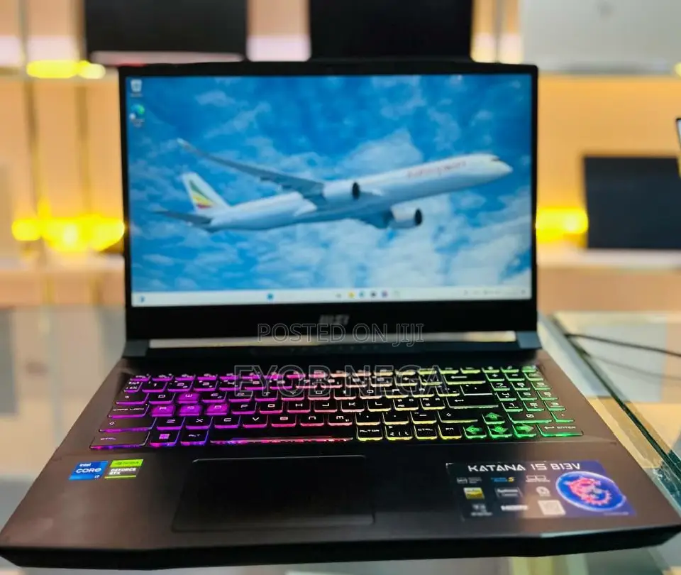 New Laptop MSI Katana 15 16GB Intel Core I7 SSD 1T