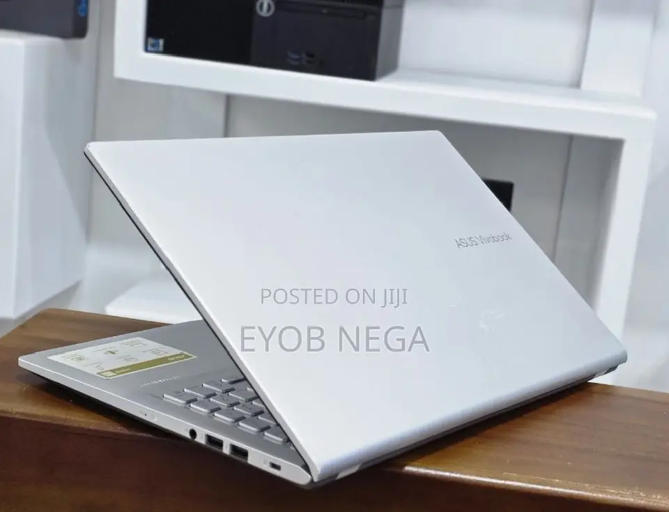 New Laptop Asus VivoBook 15 X505BA 16GB Intel Core I7 SSD 512GB