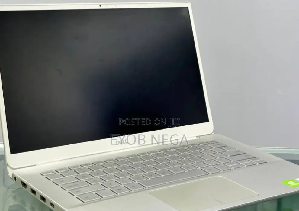 New Laptop Dell Inspiron 15 8GB Intel Core I5 SSD 512GB