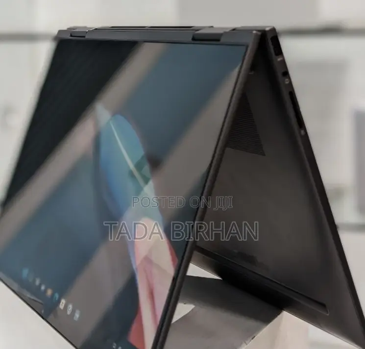 New Laptop HP Envy X360 8GB AMD Ryzen 5 SSD 512GB