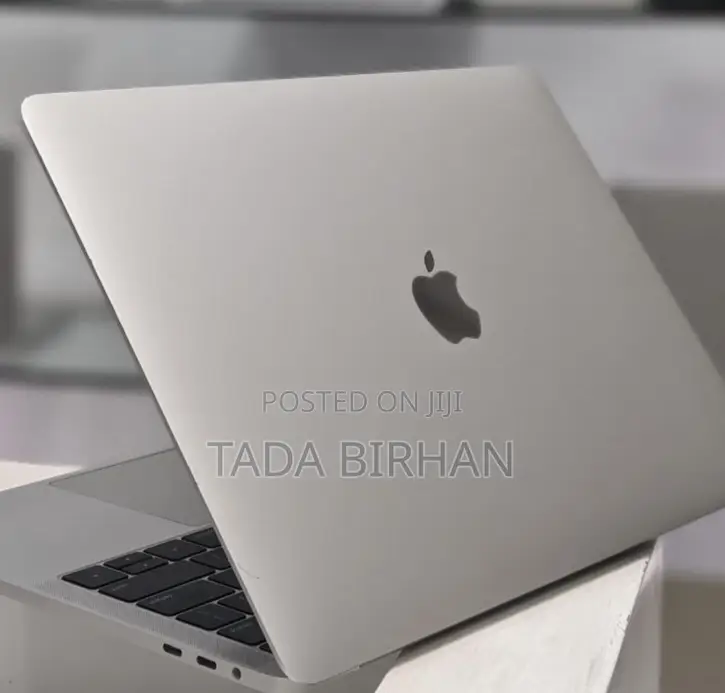 New Laptop Apple MacBook Pro 2019 12GB Intel Core I5 SSD 512GB