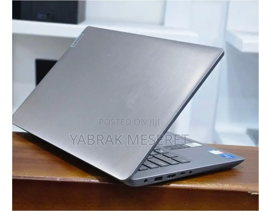 New Laptop Lenovo Ideapad 3 8GB Intel Core I5 SSD 512GB