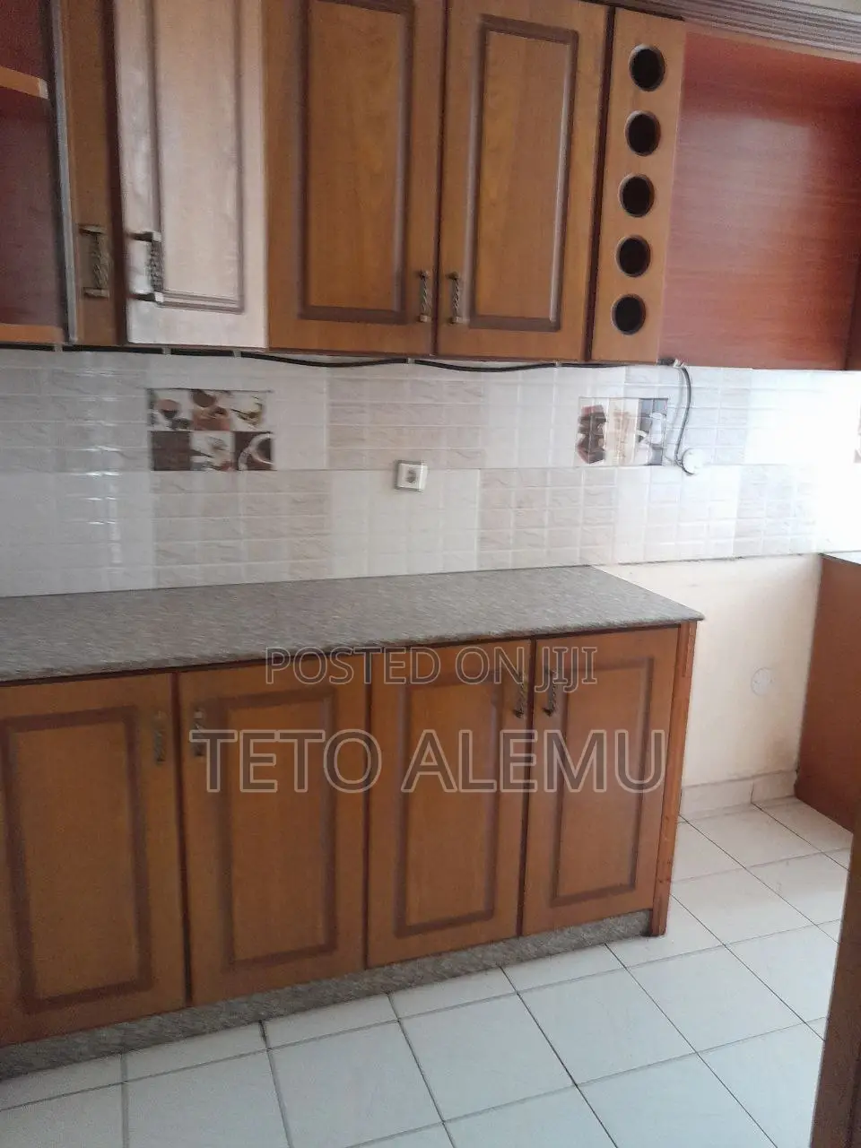 6bdrm House in የሚሸጥ ቤት አያት ዞን ውስጥ, Yeka for sale