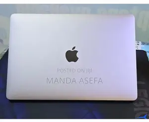 New Laptop Apple MacBook Pro 2017 16GB Intel Core I7 SSD 512GB