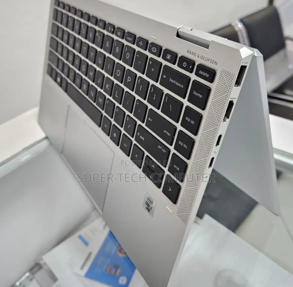 New Laptop HP EliteBook 830 G8 16GB Intel Core I7 SSD 512GB