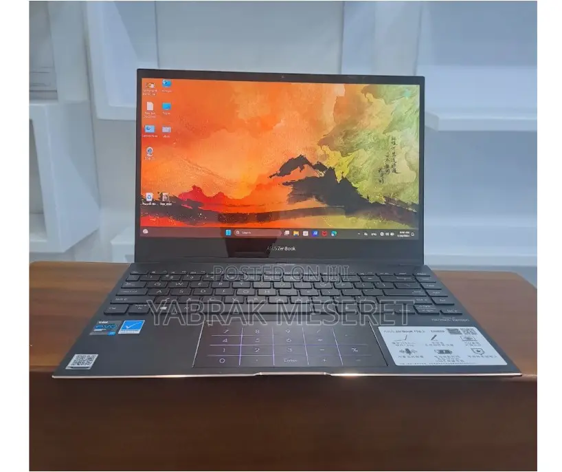 New Laptop Asus Zenbook 14 UX434 16GB Intel Core I7 SSD 512GB