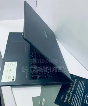 New Laptop Asus VivoBook 15 X505BA 8GB Intel Core I5 SSD 512GB