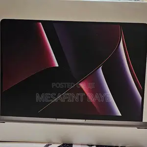 New Laptop Apple MacBook Pro 2022 M2 16GB Intel Core I7 SSD 512GB