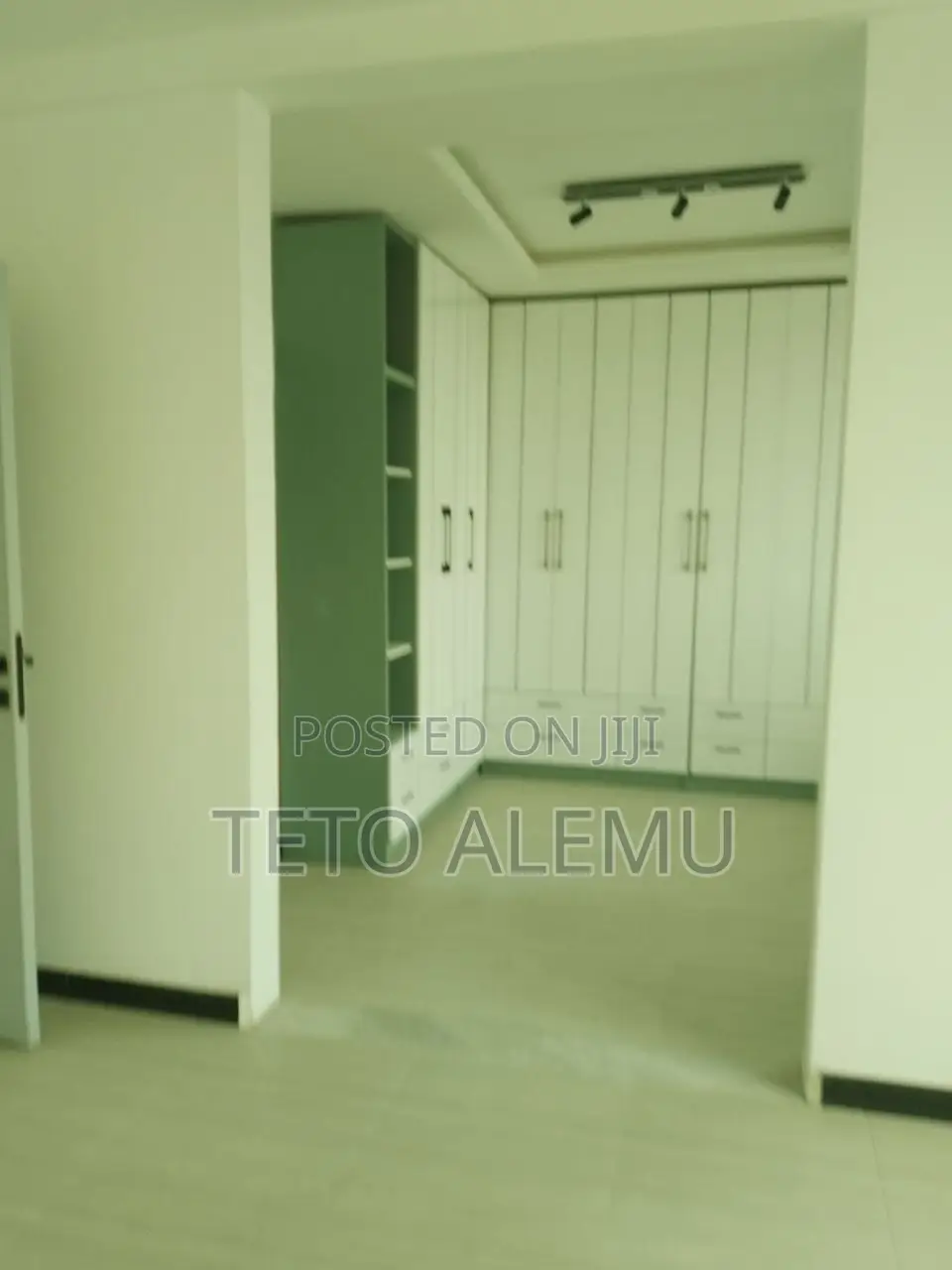 6bdrm House in የሚሸጥ ቤት ቦሌ ቡልቡላ, Bole for sale